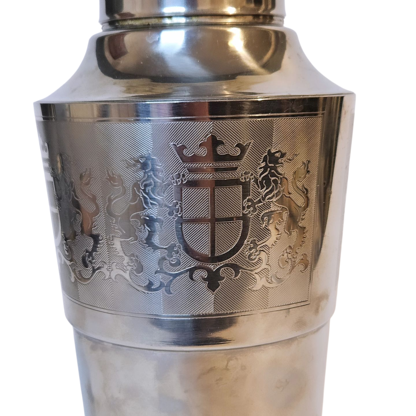 Antigua coctelera