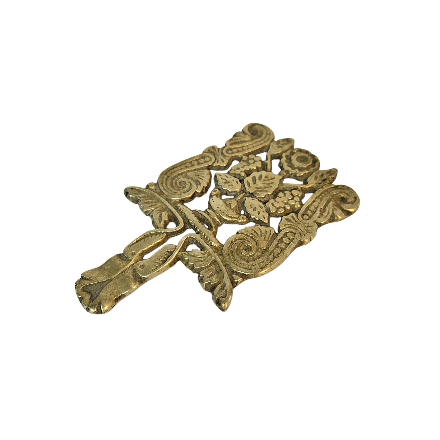 Apoya fuentes en bronce