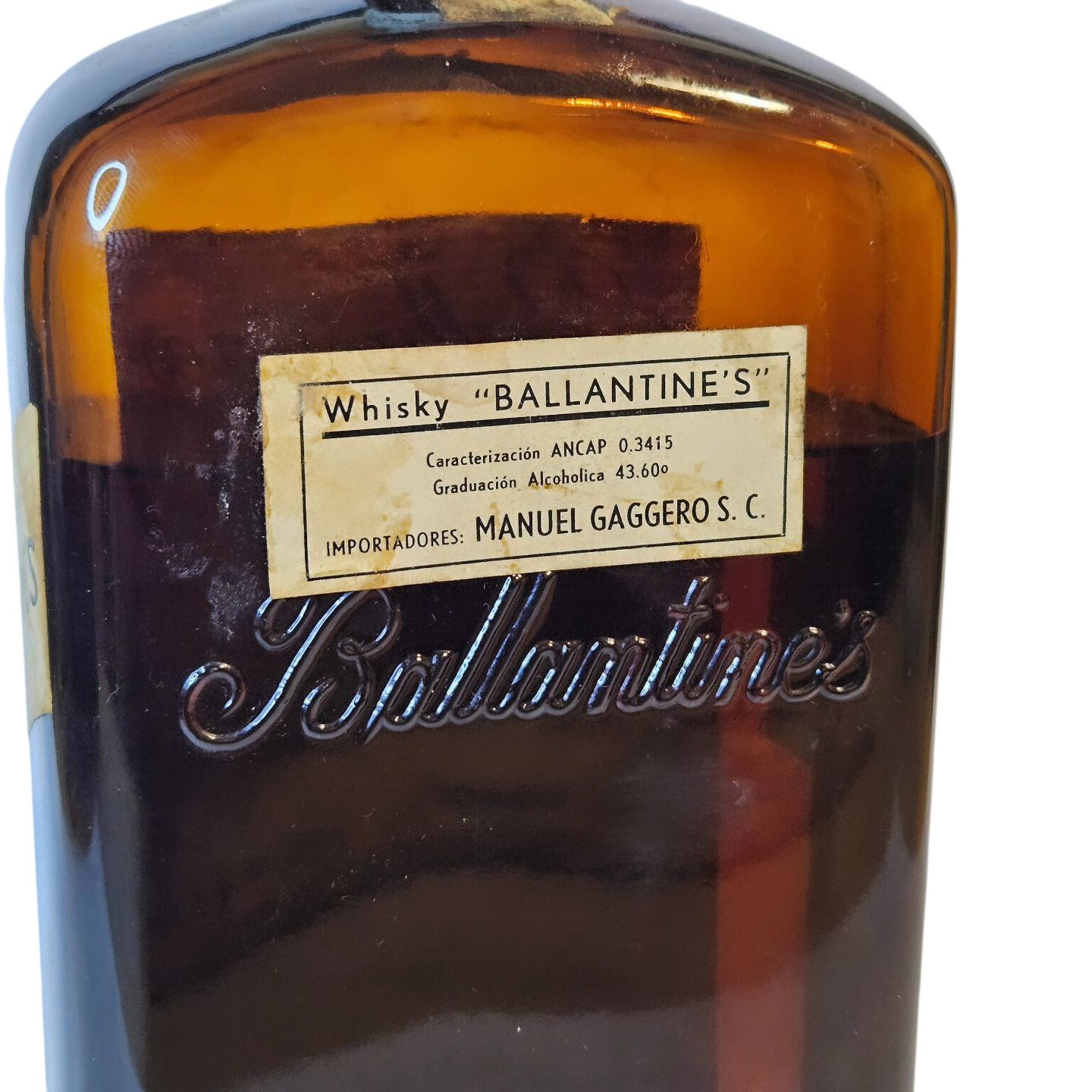 Antigua Botella Whisky Ballantine’s Sellada