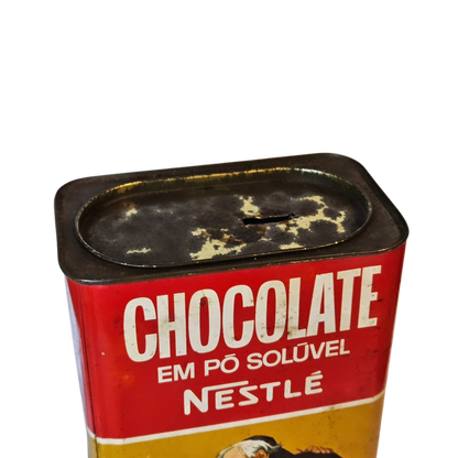 Lata de Chocolate Nestle